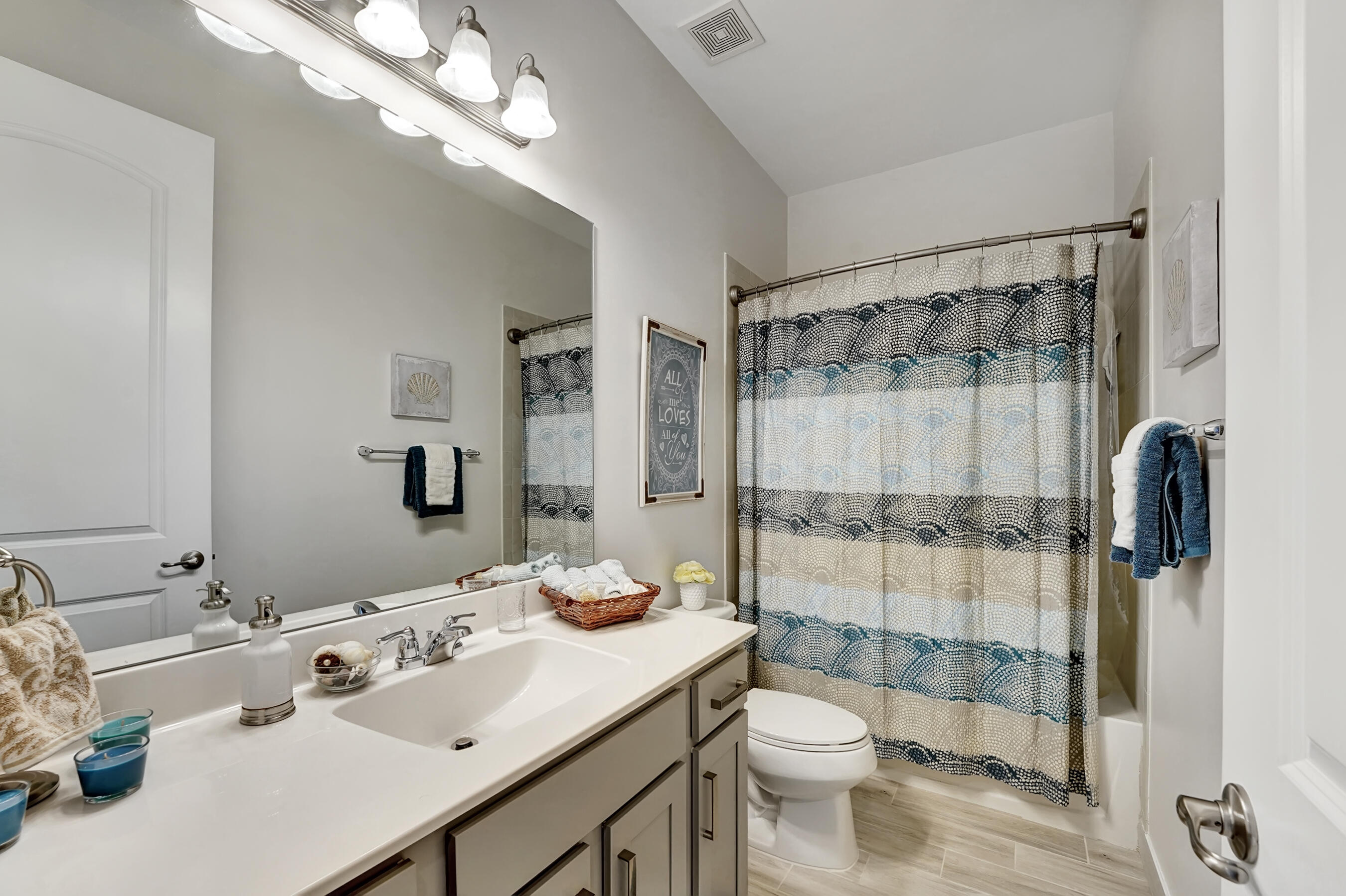 10186 Akenside Drive Boca Raton, FL 33428 - Photo 30 of 40 DSC08479