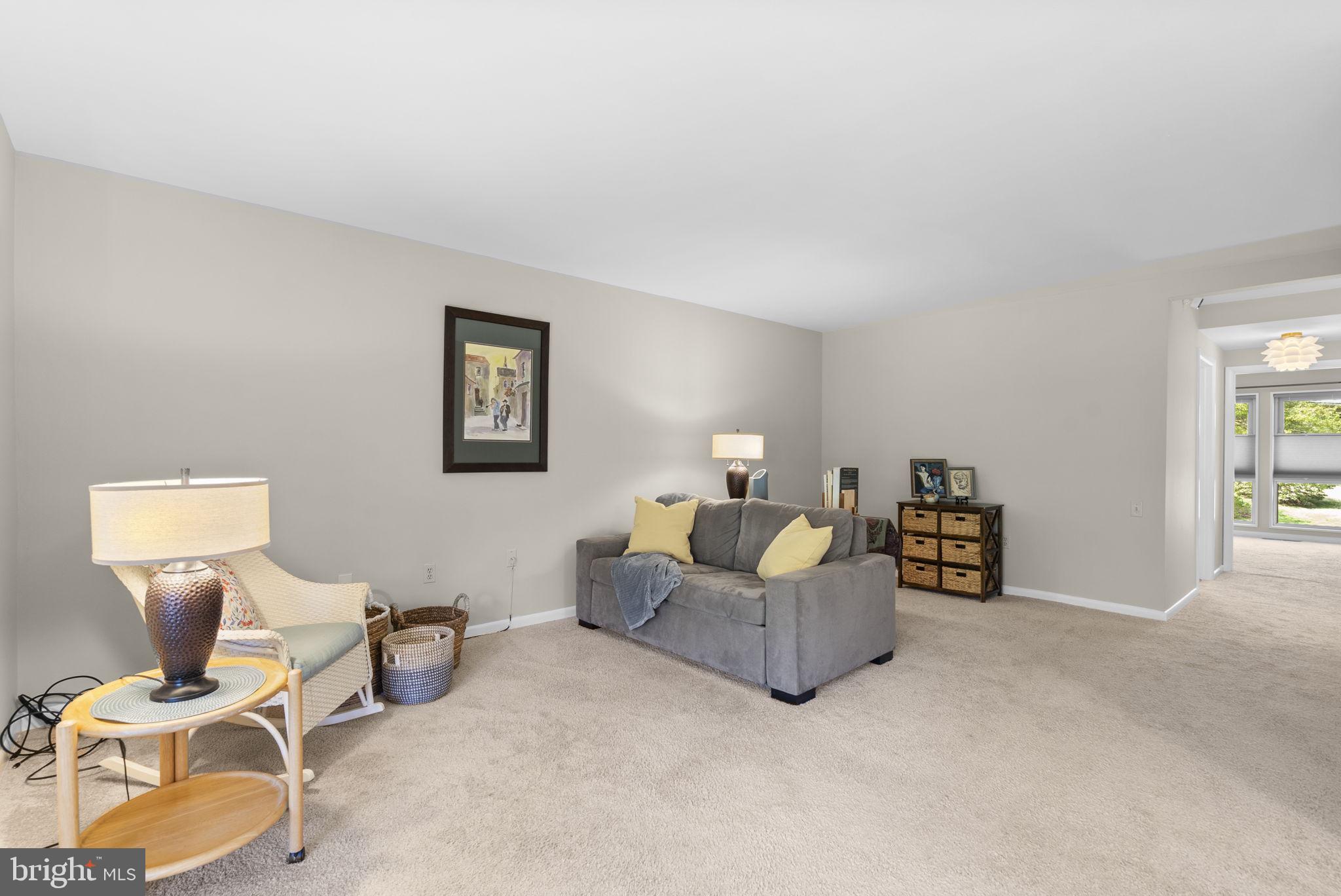 3382 Chiswick Court, Unit 512D Silver Spring, MD 20906 - Photo 4 of 50 Spacious living room!