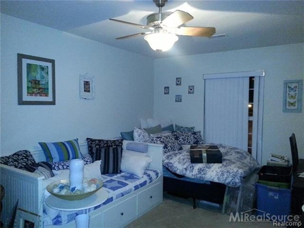 3484 Tremonte Circle Rochester, MI 48306 - Photo 15 of 16 31181149-14.JPG