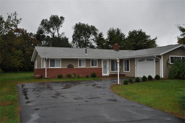 11 Cornell Road Framingham, MA 01701 - Photo 2 of 9 Gallery Image 2
