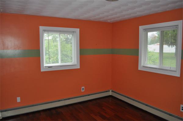 11 Cornell Road Framingham, MA 01701 - Photo 5 of 9 Gallery Image 5