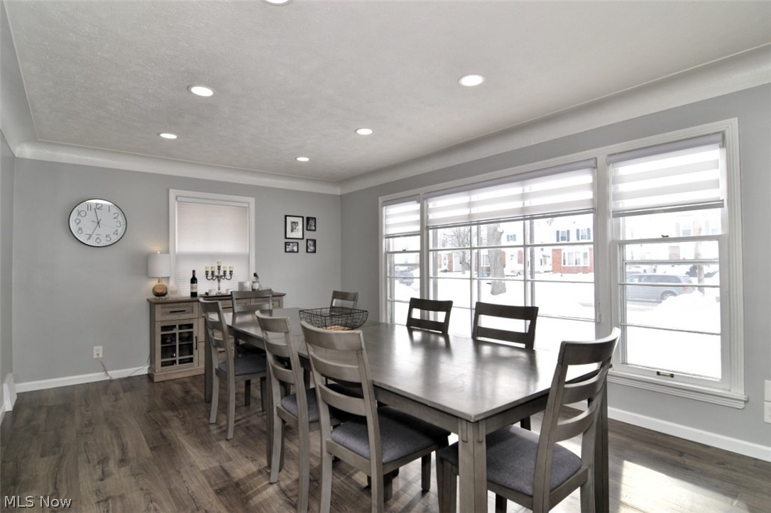 4473 Silsby Road Cleveland, OH 44118 - Photo 5 of 31