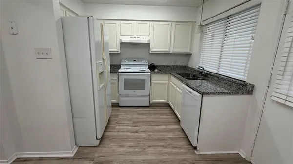 $1,500 | 801 Bluebonnet Drive, Unit B, Keller, TX 76248
