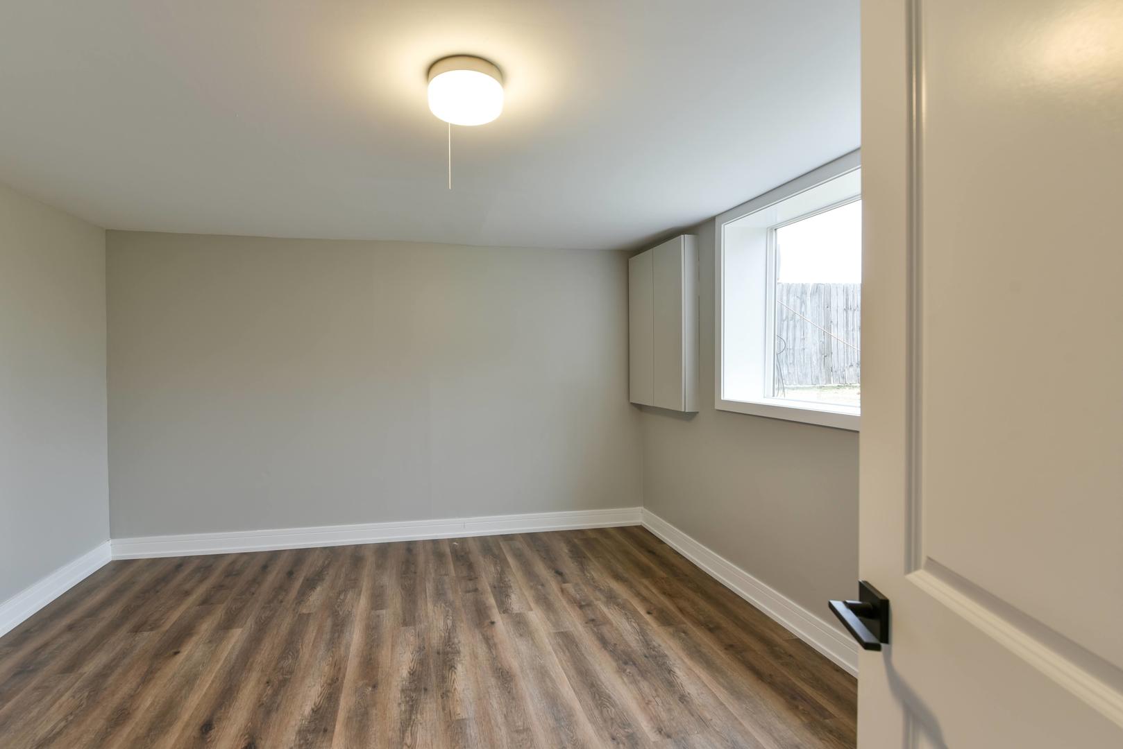 606 Farmview Road University Park, IL 60484 - Photo 32 of 39