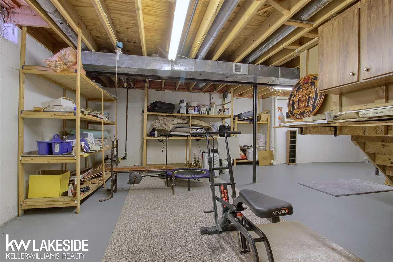 48407 Tilch Road Macomb, MI 48044 - Photo 29 of 34