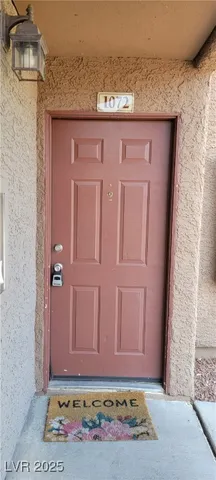 $1,550 | 2750 South Durango Drive, Unit 1072, Las Vegas, NV 89117