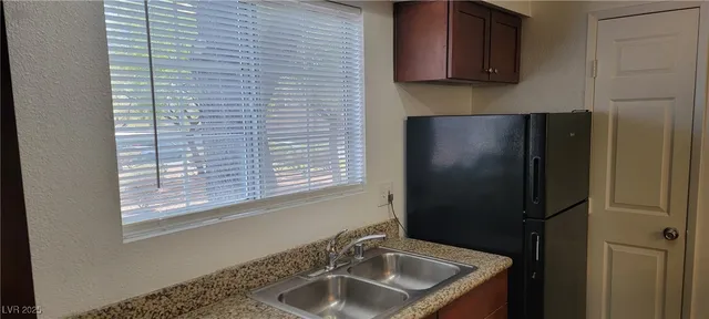 $1,550 | 2750 South Durango Drive, Unit 1072, Las Vegas, NV 89117