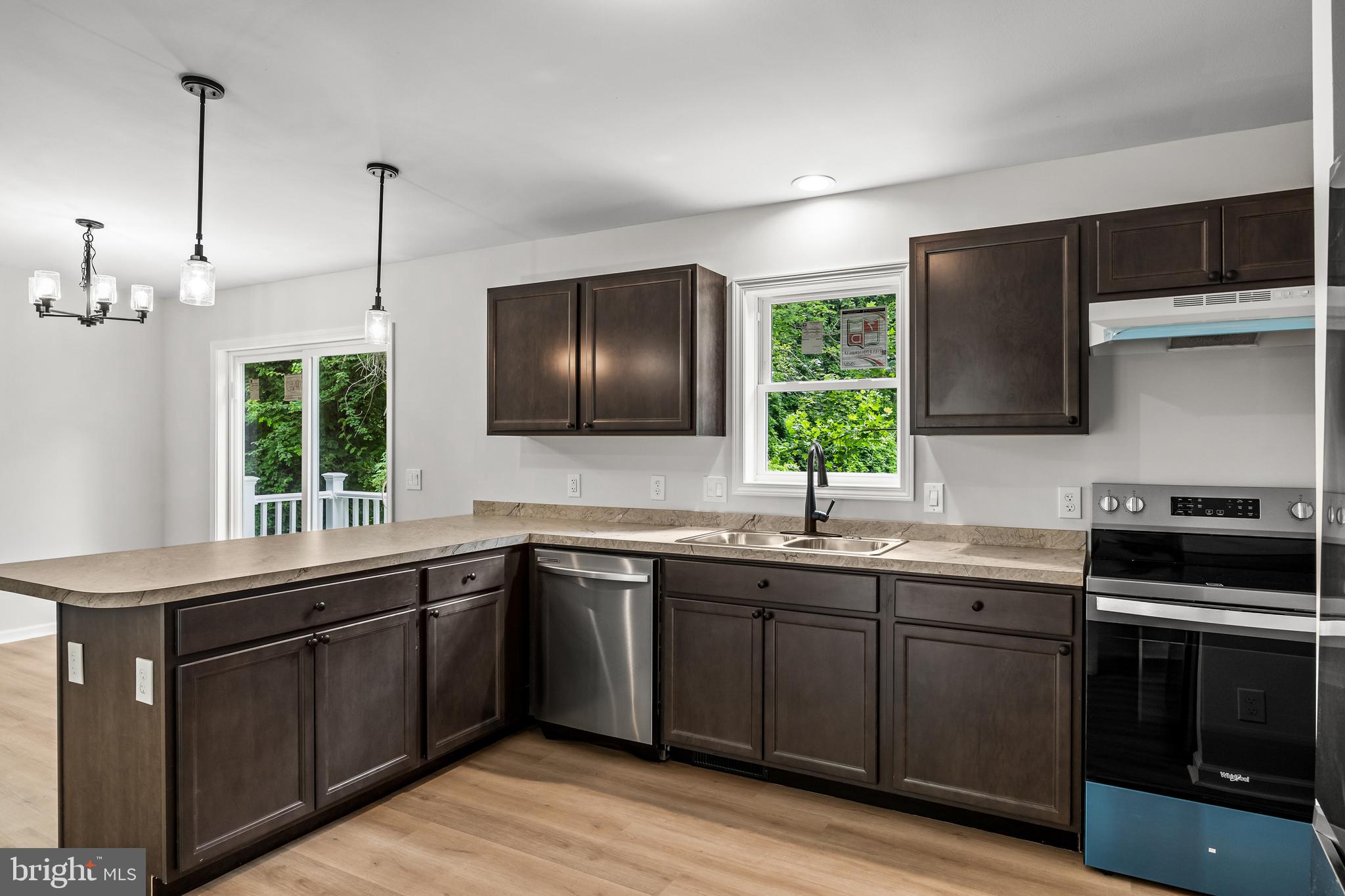47 Highland Avenue Clementon, NJ 08021 - Photo 10 of 24