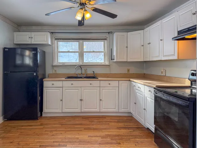 $199,000 | 95 Union Street, Springfield, VT 05156