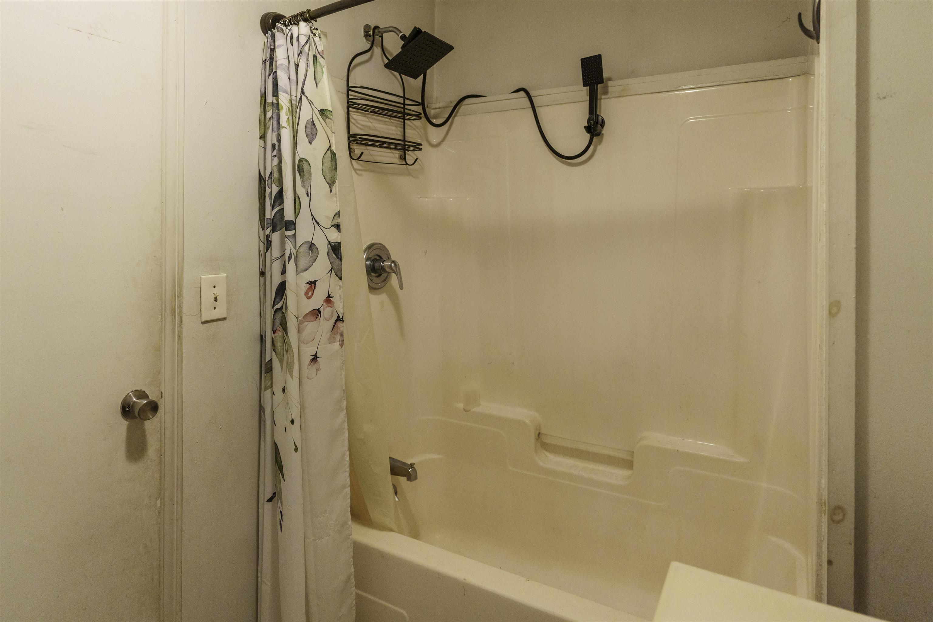 95 Union Street Springfield, VT 05156 - Photo 25 of 50