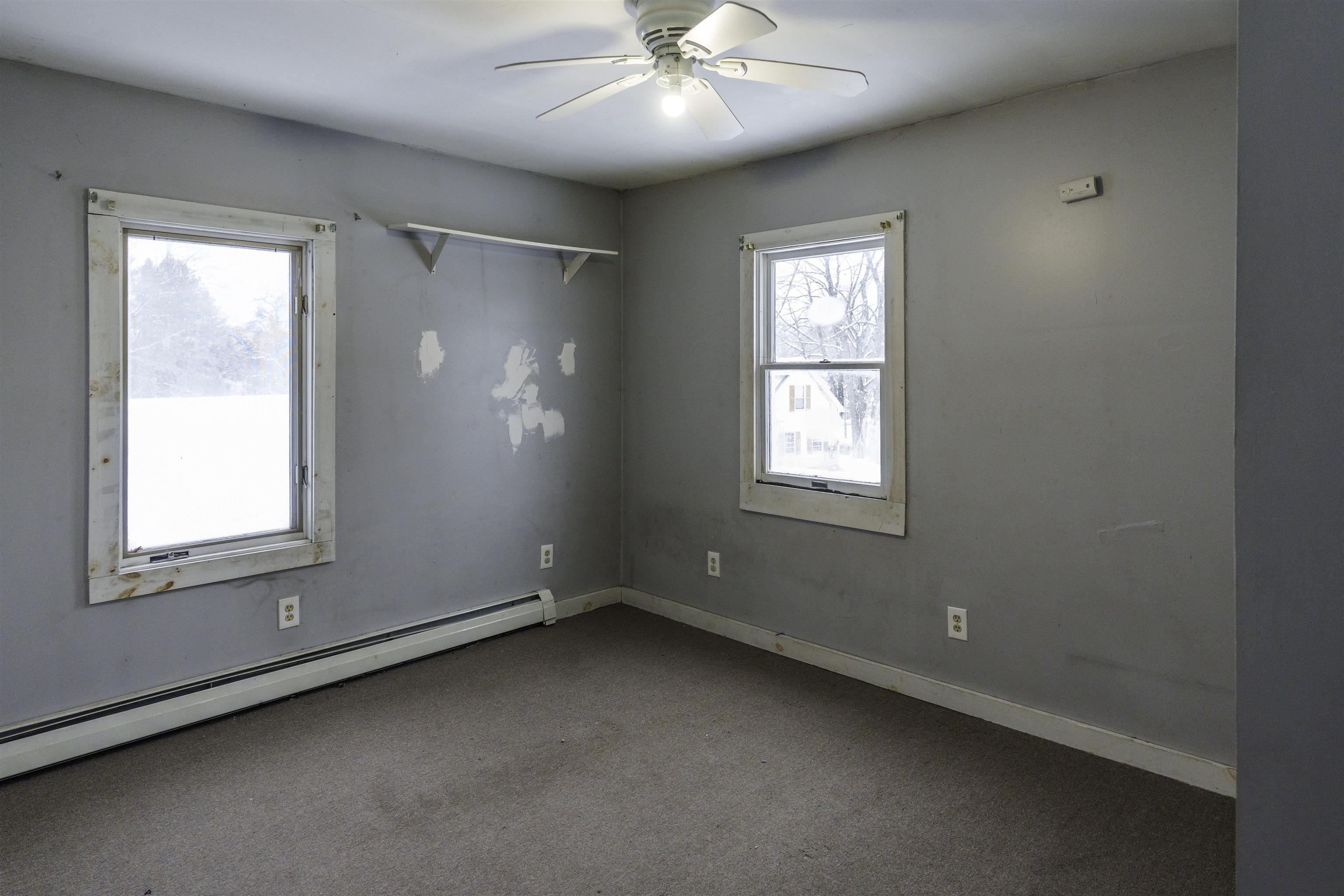 95 Union Street Springfield, VT 05156 - Photo 38 of 50