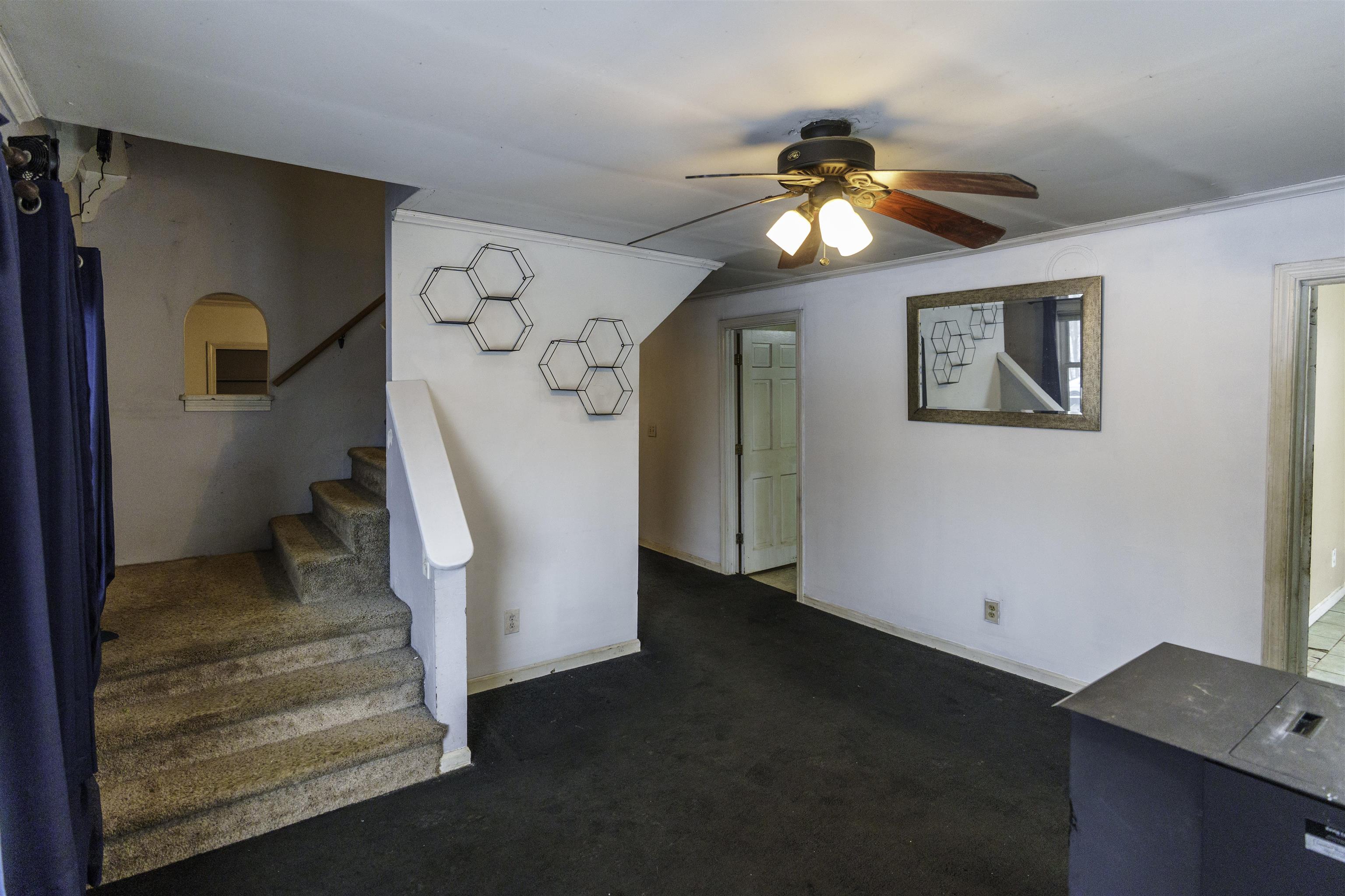 95 Union Street Springfield, VT 05156 - Photo 6 of 50