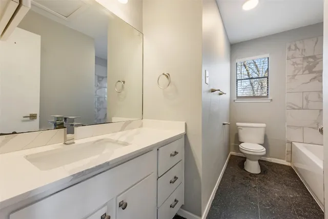 $1,370 | 5301 Indio Cove, Unit C, Austin, TX 78745