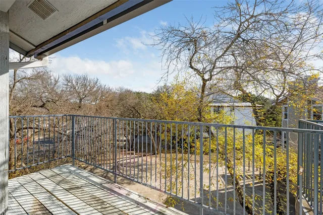 $1,370 | 5301 Indio Cove, Unit C, Austin, TX 78745