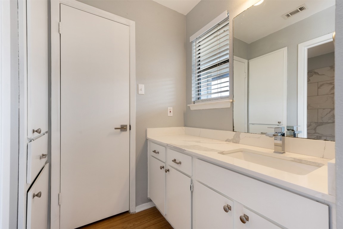 5301 Indio Cove, Unit C Austin, TX 78745 - Photo 10 of 14