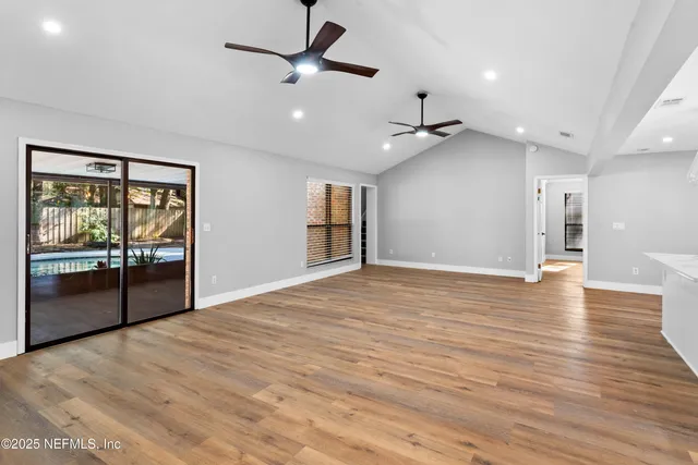 $689,900 | 337 Tarrasa Drive, Jacksonville, FL 32225