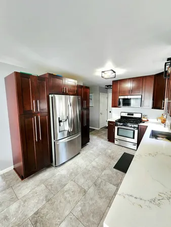 $340,000 | 35737 North Hunt Avenue, Ingleside, IL 60041