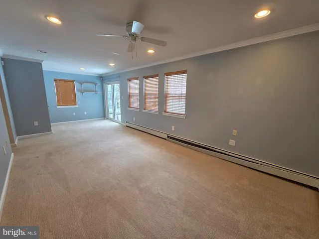 $3,400 | 204 Greenbriar Lane, Havertown, PA 19083