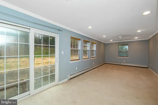 $3,300 | 204 Greenbriar Lane, Havertown, PA 19083