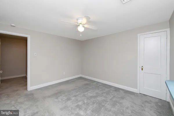 $3,300 | 204 Greenbriar Lane, Havertown, PA 19083