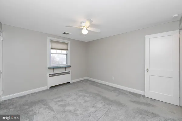 $3,300 | 204 Greenbriar Lane, Havertown, PA 19083