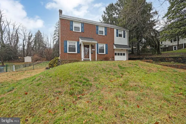 $3,300 | 204 Greenbriar Lane, Havertown, PA 19083