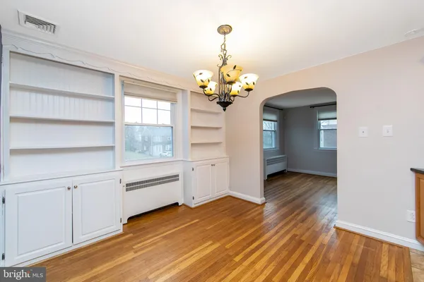 $3,300 | 204 Greenbriar Lane, Havertown, PA 19083