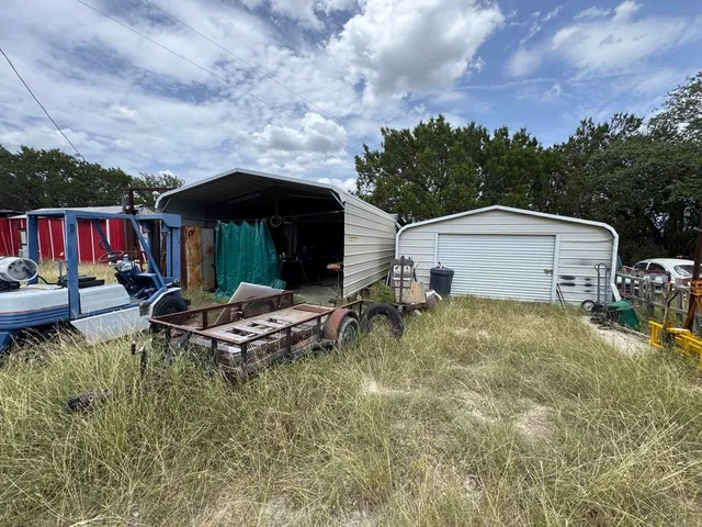 $299,900 | 11009 North US Highway 183, Briggs, TX 78608