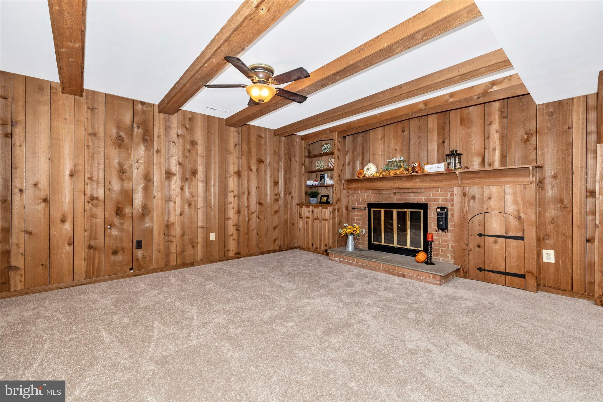 11924 Bayswater Road Gaithersburg, MD 20878 - Photo 23 of 41 Stunning Wood-Burning Fire Place