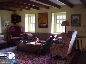 43 Buckhill Road Barto, PA 19504 - Photo 9 of 12 Living Room