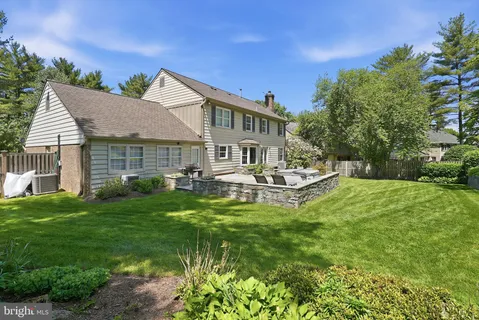 $1,599,500 | 7556 Pepperell Drive, Bethesda, MD 20817