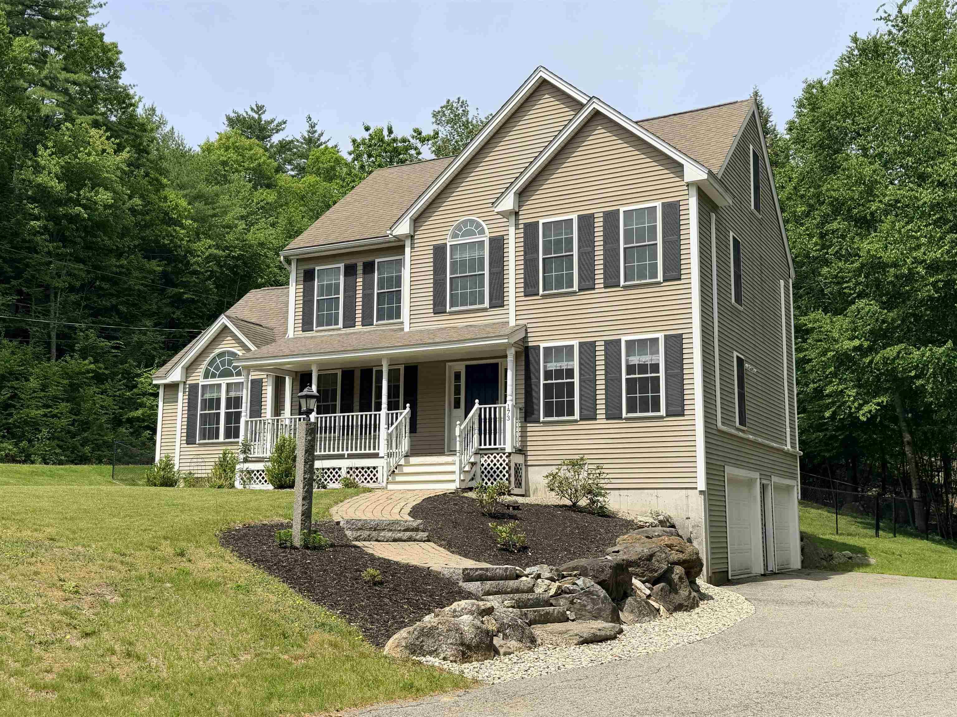 173 Oak Hill Road Barrington, NH 03825 - Photo 3 of 26