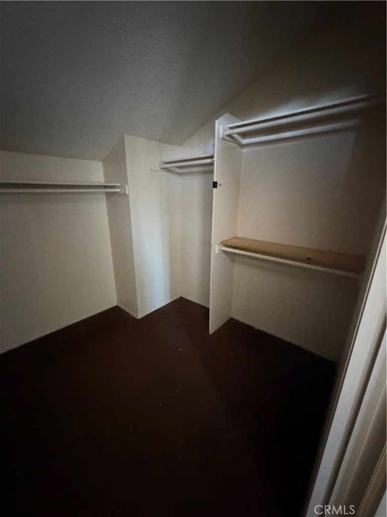 24677 Rugby Lane Moreno Valley, CA 92551 - Photo 22 of 43 Master bedroom closet