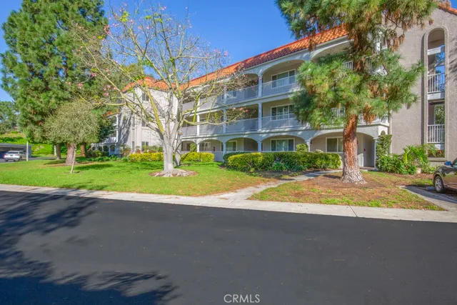 $475,000 | 3510 Bahia Blanca West, Unit 3C, Laguna Woods, CA 92637