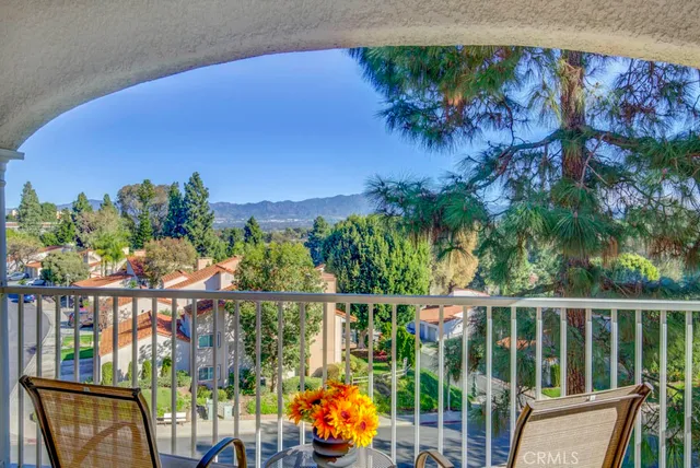 $475,000 | 3510 Bahia Blanca West, Unit 3C, Laguna Woods, CA 92637