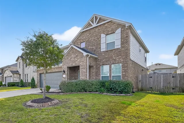 a house view with a outdoor space
