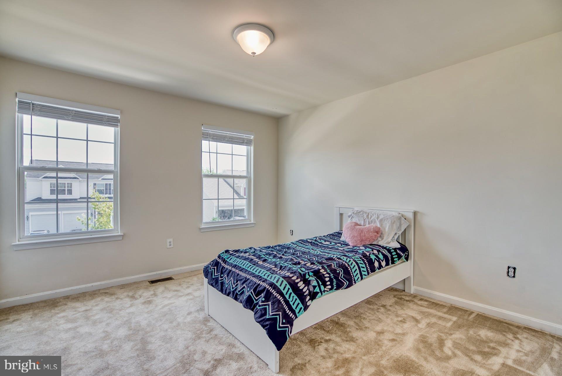 16016 Crossed Talons Road Woodbridge, VA 22193 - Photo 27 of 42