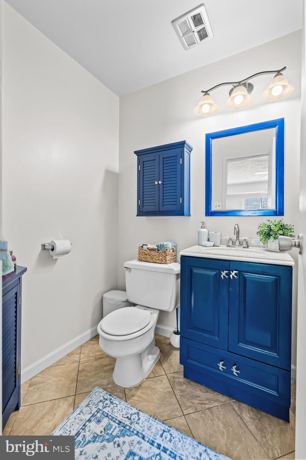 6145 Edsall Road, Unit M Alexandria, VA 22304 - Photo 18 of 27 Gallery Image 18
