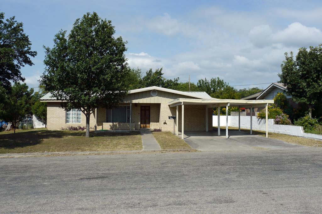 1602 Ave B Del Rio, TX 78840 - Photo 1 of 1 Main View