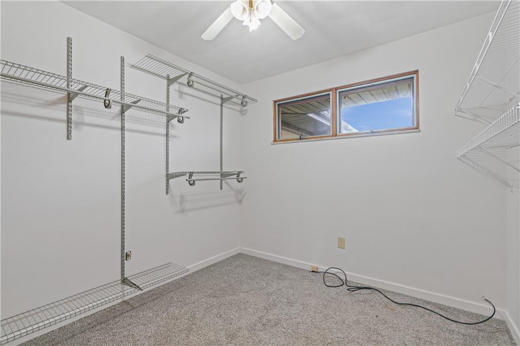 1460 Agnes Road Pittsburgh, PA 15227 - Photo 16 of 27 Gallery Image 16
