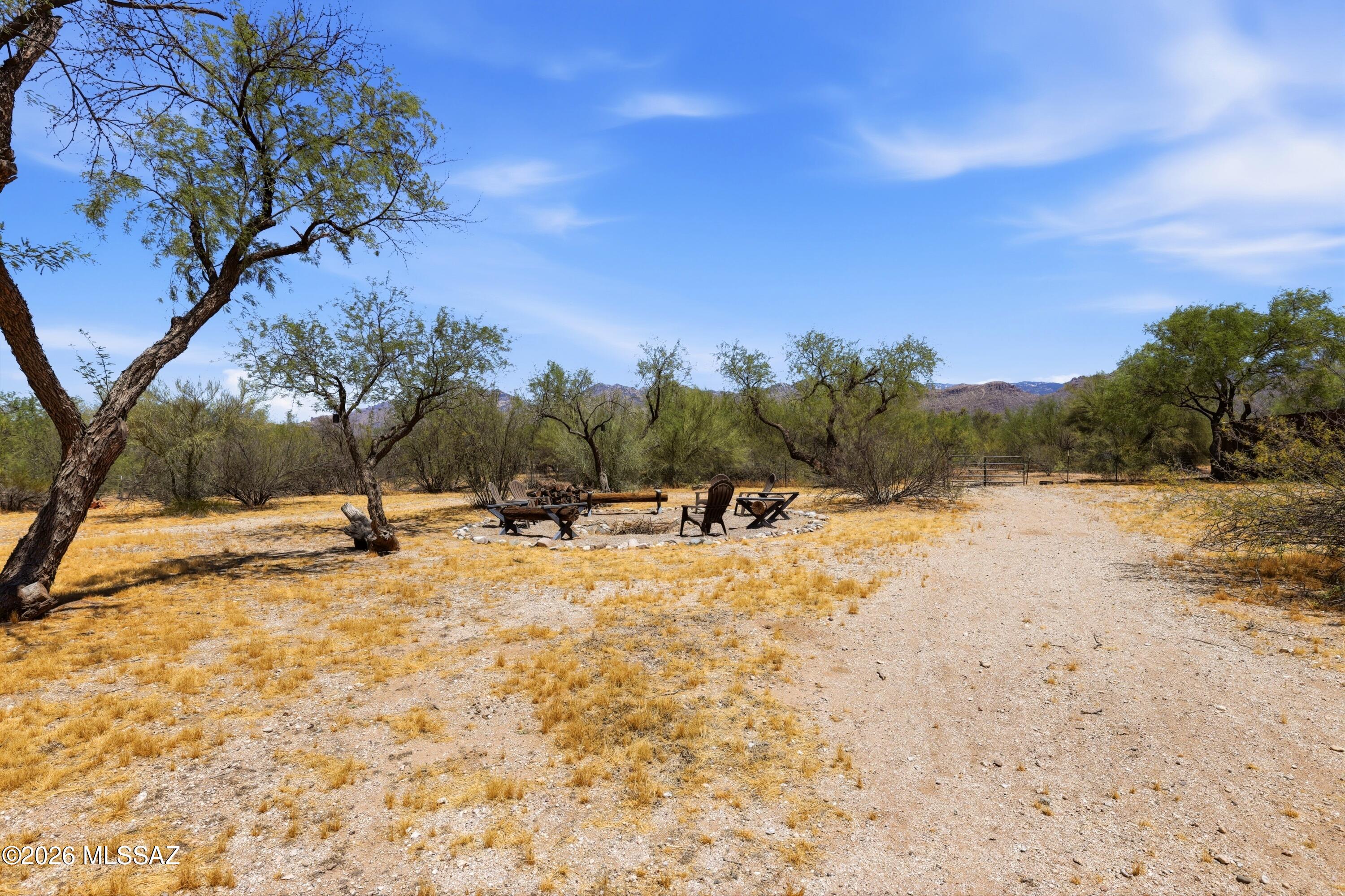 3945 North Bear Canyon Road Tucson, AZ 85749 - Photo 48 of 51