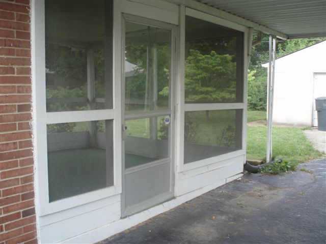54 North Ashburton Road Columbus, OH 43213 - Photo 5 of 9