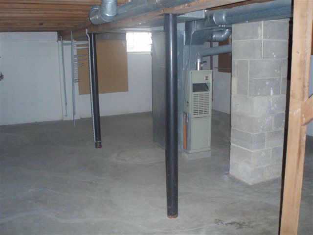 54 North Ashburton Road Columbus, OH 43213 - Photo 6 of 9