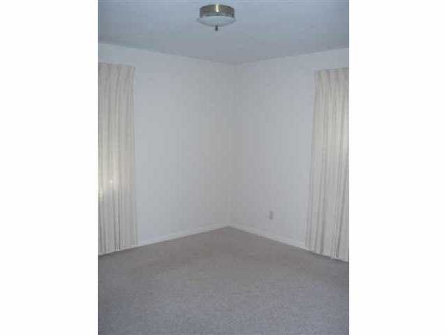 54 North Ashburton Road Columbus, OH 43213 - Photo 9 of 9