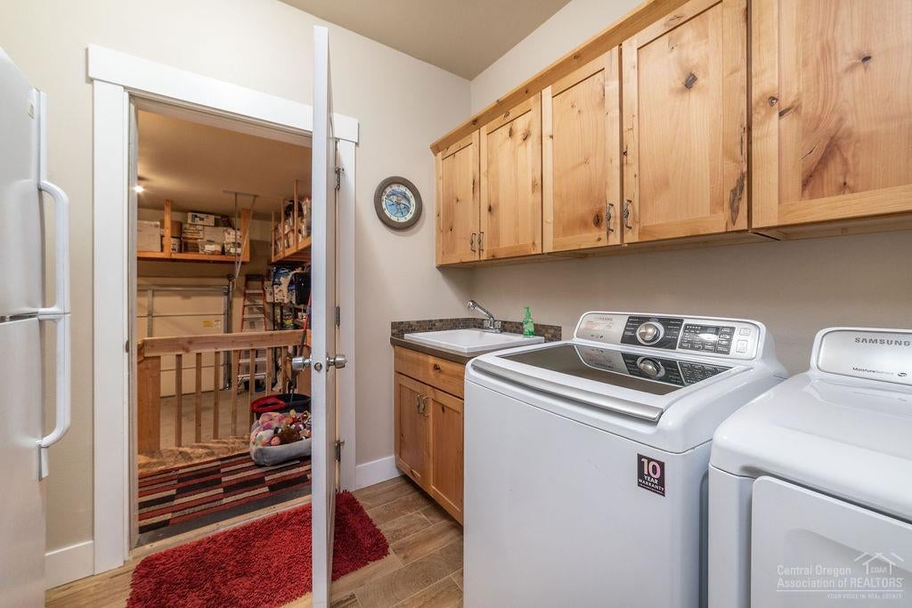 60180 Turquoise Road Bend, OR 97702 - Photo 13 of 25 Additional Photo