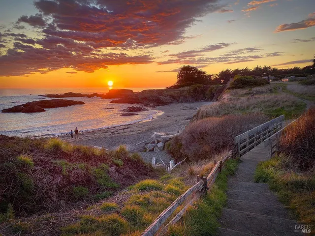 $1,100,000 | 146 White Fir Wood, Unit 29A, The Sea Ranch, CA 95497