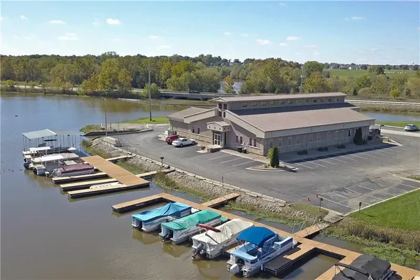 $895,000 | 1 South Buffalo Rdg Court, Lake Winnebago, MO 64034