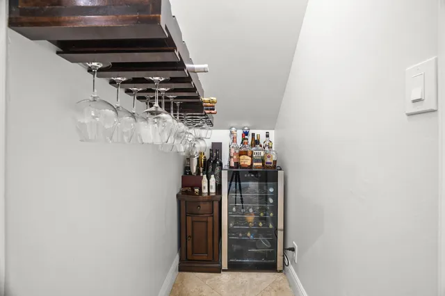 $2,795,000 | 5798 Northeast 7th Avenue, Boca Raton, FL 33487