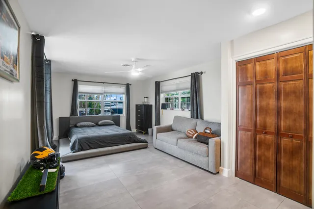 $2,795,000 | 5798 Northeast 7th Avenue, Boca Raton, FL 33487