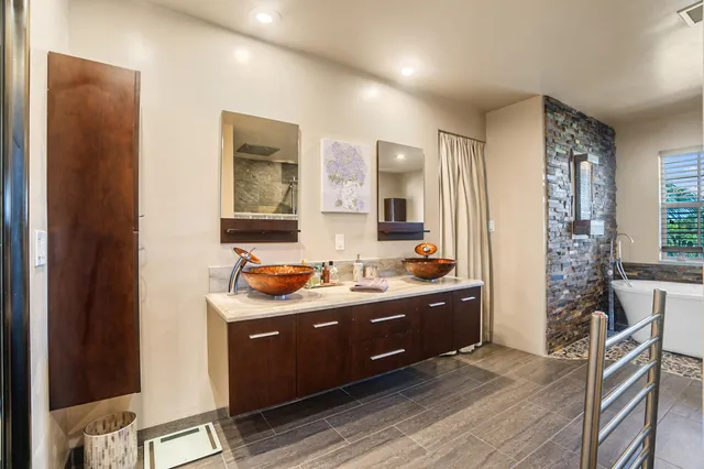 $2,795,000 | 5798 Northeast 7th Avenue, Boca Raton, FL 33487